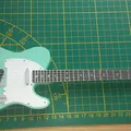 Mô hình guitar Fender Telecaster tỷ lệ 30% - Thumbnail 1
