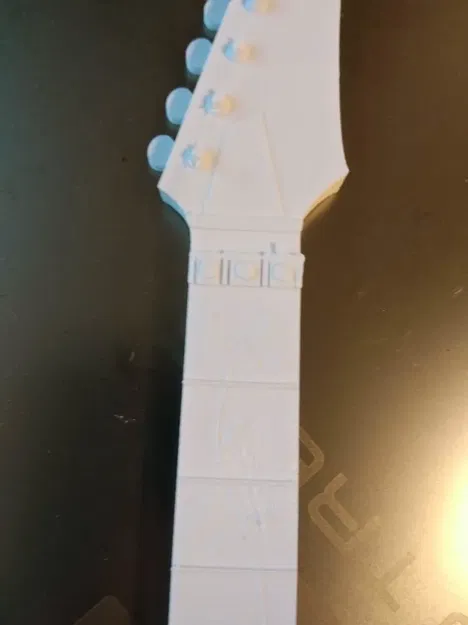 Mô hình guitar mini Ibanez Jem của Stevies Vai - Image 5