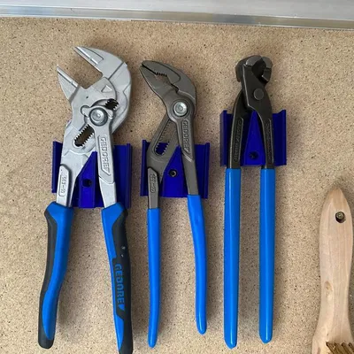 Giá đỡ tường cho kìm ống Gedore 142 10