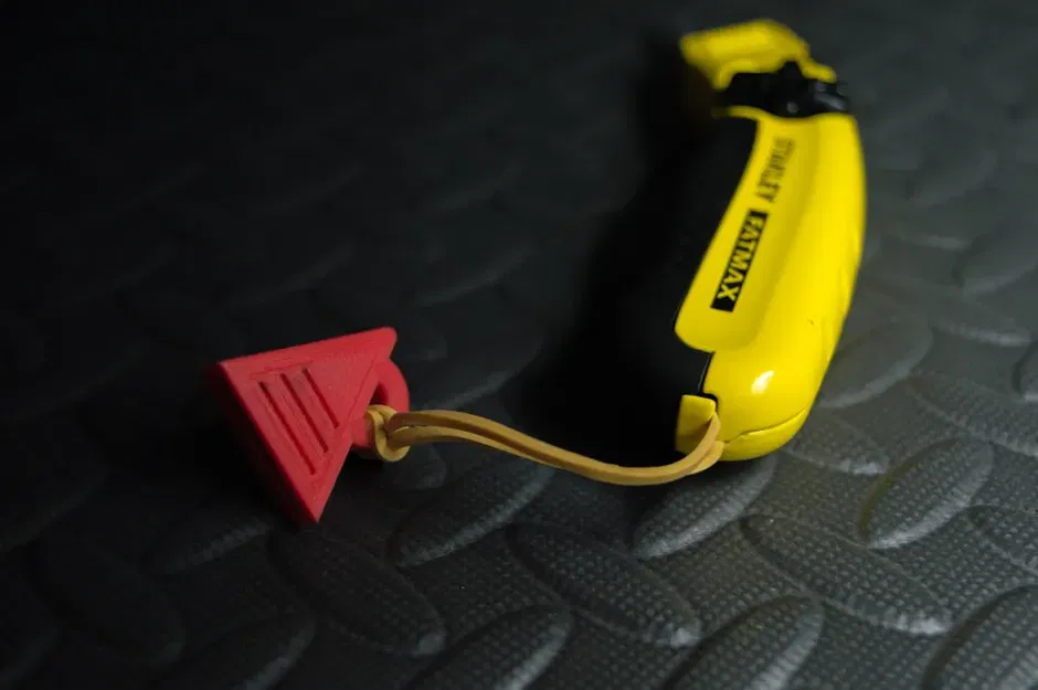 Nắp an toàn cho dao Stanley FatMax - Image 2