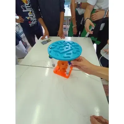 Labirinto thủy lực hợp tác trên 4 xi lanh 20ml