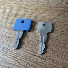 Nắp chìa khóa Thule cho hộp mái xe dễ nhận diện