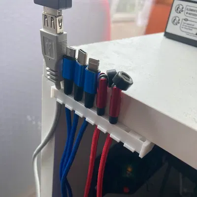 Giá đỡ cáp thông minh cho bàn làm việc