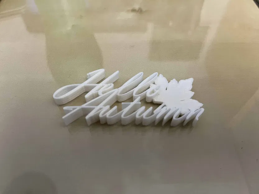 Văn bản trang trí "Xin chào Mùa thu" với lá cây - Image 2