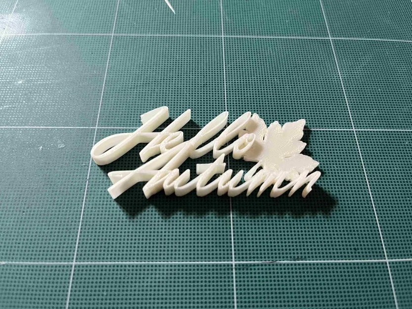 Văn bản trang trí "Xin chào Mùa thu" với lá cây - Image 3