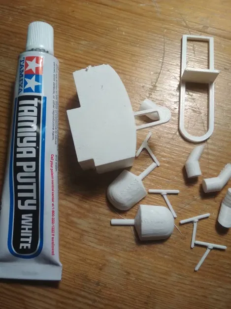 Mô hình tàu PSV Offshore Vessel tỉ lệ 1:100 - Image 13