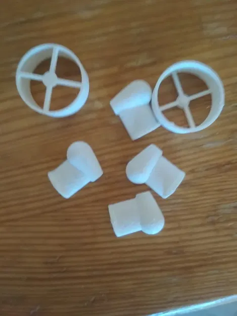 Mô hình tàu PSV Offshore Vessel tỉ lệ 1:100 - Image 20