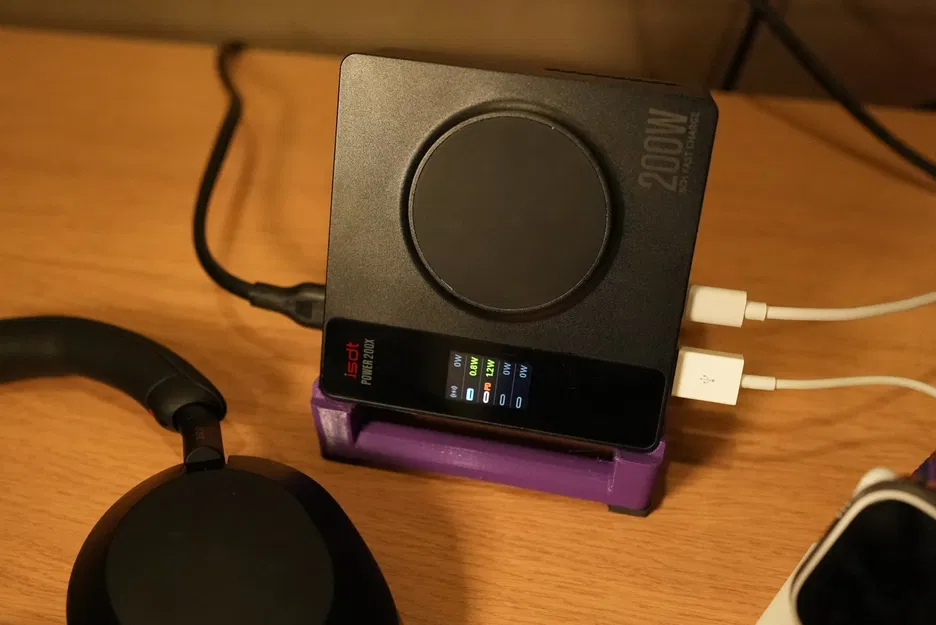 Giá đỡ sạc ISDT POWER 200 với chế độ StandBy cho iPhone - Image 3