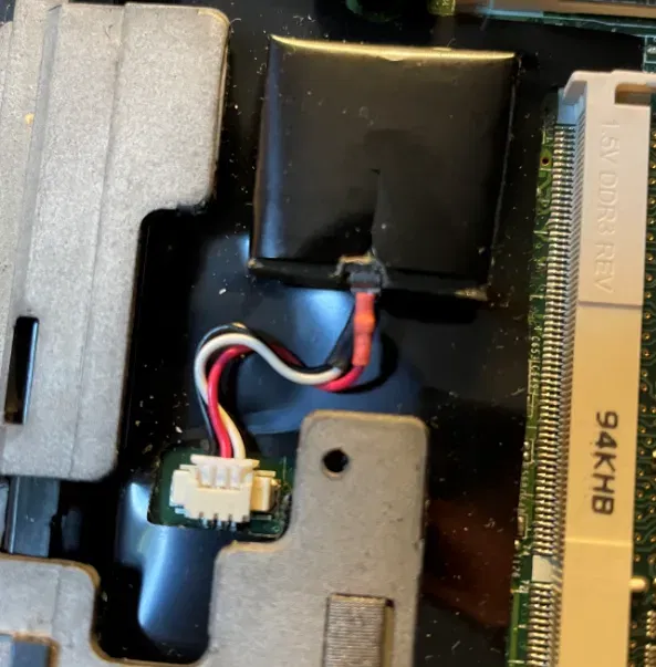 Thay thế pin trên laptop DELL M6400 - Image 3