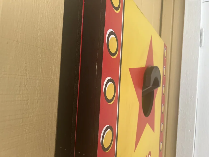 Giá treo tường cho hai bảng cornhole - Image 2