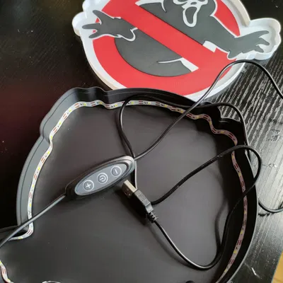 Đèn hộp ánh sáng lấy cảm hứng từ Ghostbusters và Ghostface