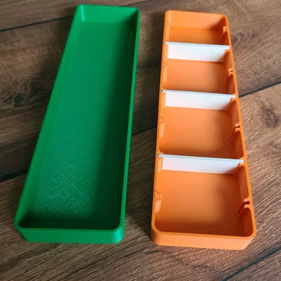 Giá đựng gia vị có ngăn phân chia tiện lợi