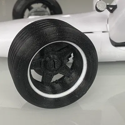 Bánh xe hai màu cho mô hình xe đua SCARBO SVF1