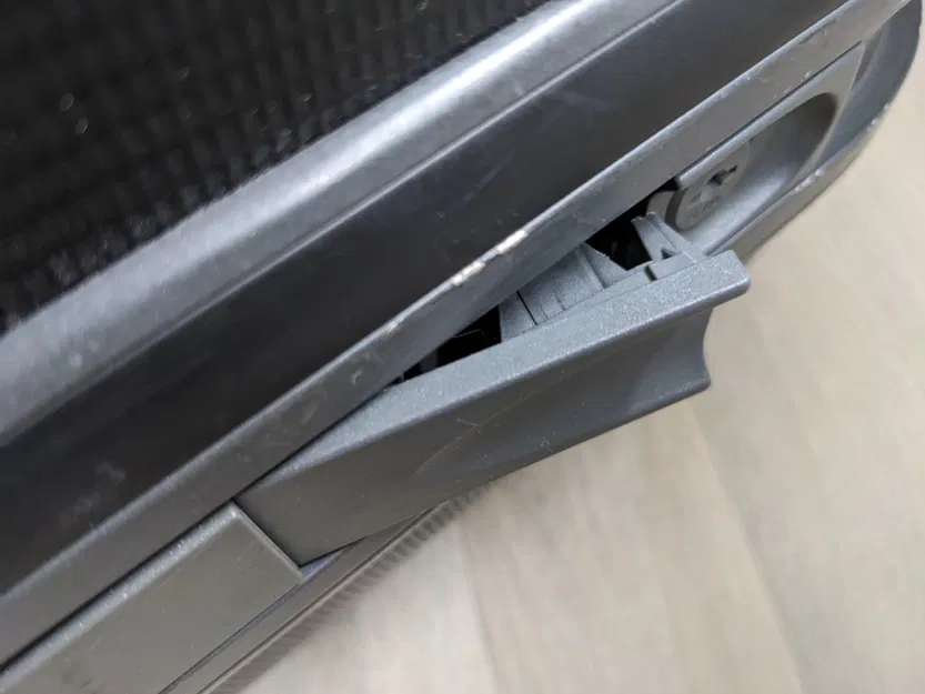 Thay thế chốt hành lý Samsonite cho vali cũ - Image 3