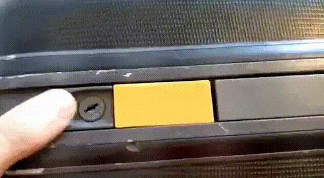 Thay thế chốt hành lý Samsonite cho vali cũ - Image 9