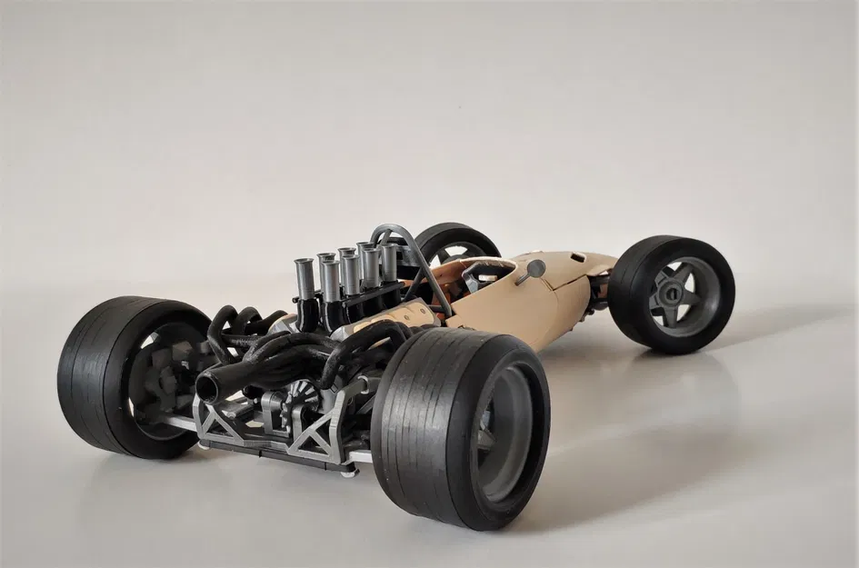 Mô hình xe đua SCARBO SVF1 với cửa và động cơ hoạt động - Image 6