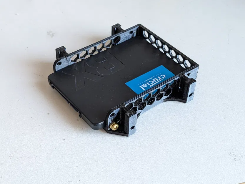 Bộ chuyển đổi SSD/HDD 2.5" sang 3.5" đa năng - Image 7