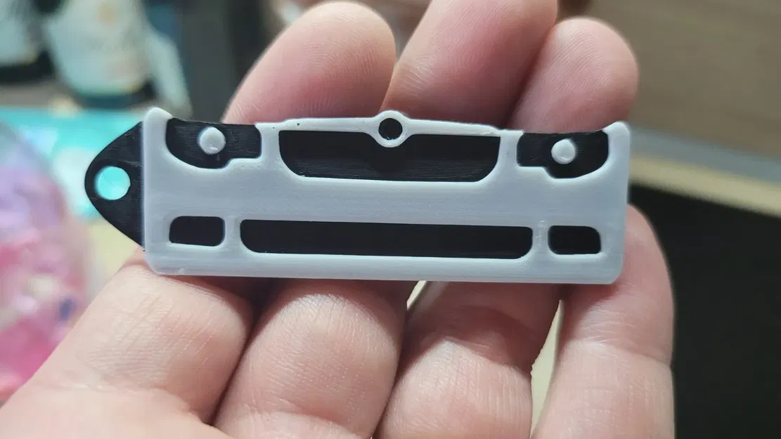 Móc khóa Skoda Superb thế hệ thứ 2 - Image 1