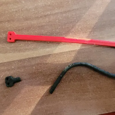 Dây đeo nắp bình xăng cho Skoda Superb 2