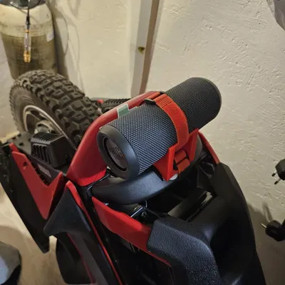 Giá đỡ thiết bị JBL Kingsong S22 cho xe điện