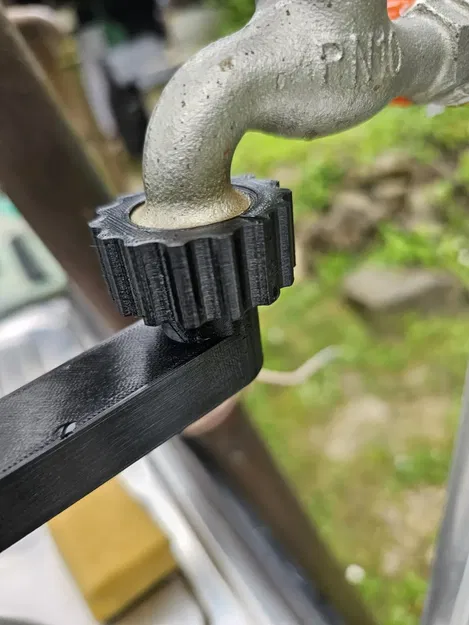 Vòi nước vườn cho ren 3/4 inch - Image 5