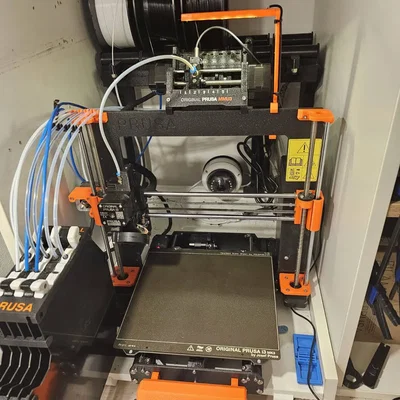 Giá đỡ cuộn MMU phía sau máy in 3D