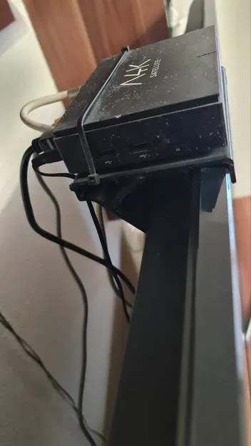 Giá đỡ TV cho hộp vệ tinh - Image 1