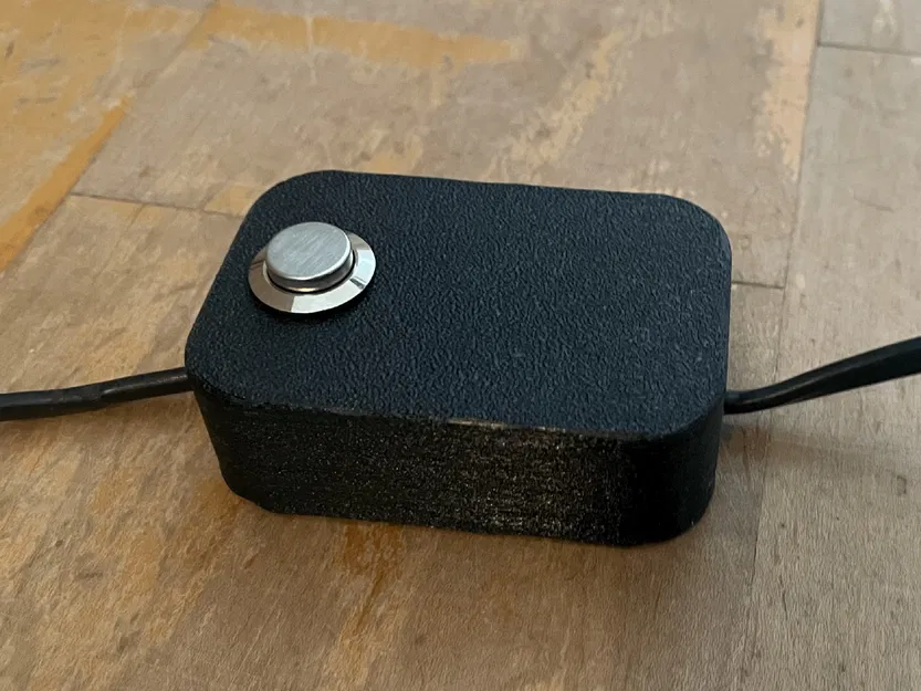 Vỏ bọc cho thiết bị Shelly Plus với nút bấm 16mm - Image 1