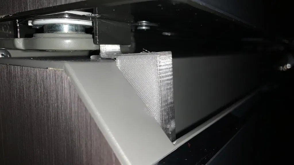 Khóa ngăn chứa thực phẩm cho tủ lạnh GE CAFE chống mèo - Image 3