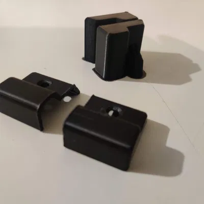 Nắp hồ sơ trượt Elddis Mistral GTX Caravan