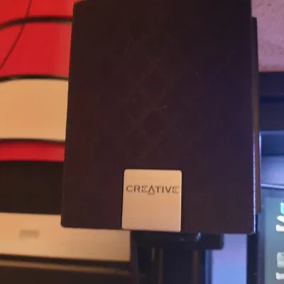 Giá đỡ hộp sáng tạo cho bàn làm việc game Ikea Fredde