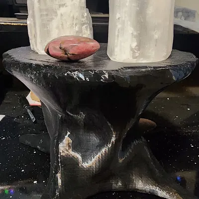 Giá đỡ gốc cây trang trí cho trung tâm sự kiện cưới