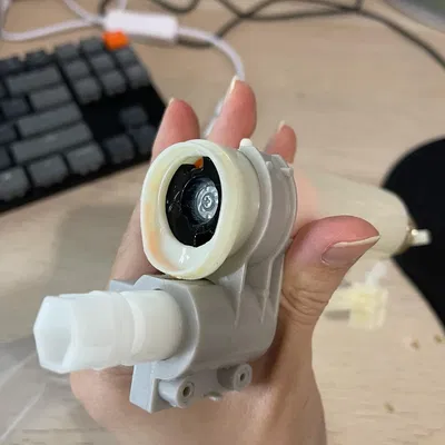 Thay thế đầu ống plunger Cycloneshock với không gian chết giảm