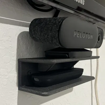 Giá đỡ nhỏ cho Peloton Guide và điều khiển từ xa