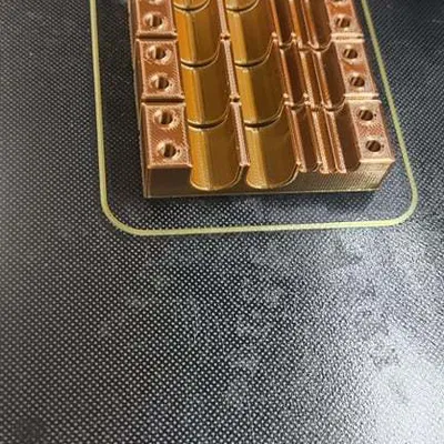 Giá đỡ dây điện cho bộ khuếch đại âm thanh