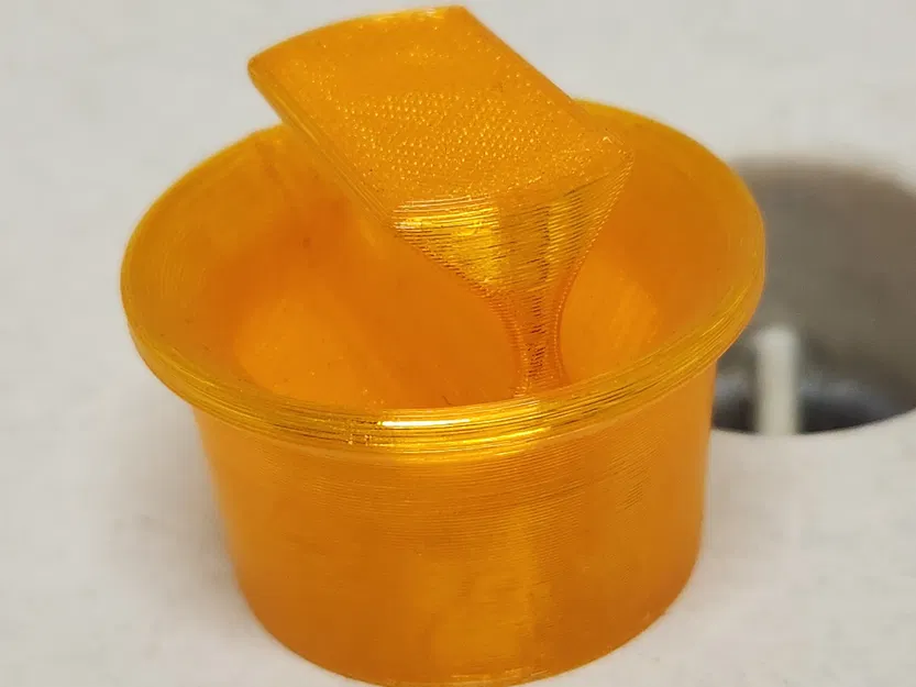 Nắp thoát nước cho bồn rửa tiện ích 1.5 inch - Image 1