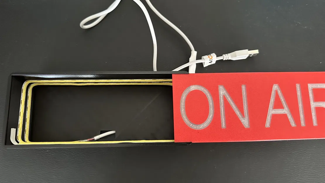 Hộp đèn ON AIR với đèn LED dải tự dính - Image 4