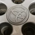 Nắp bánh xe 57mm với logo Toyota và lò xo thay thế - Thumbnail 6