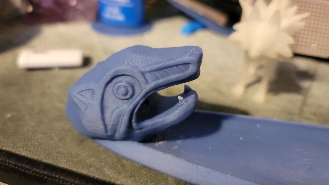 Lò đốt hương hình Wolverine đơn giản - Image 3