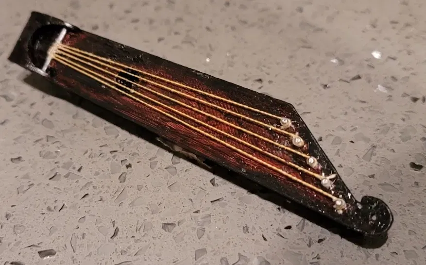 Mô hình kantele 5 dây truyền thống từ Phần Lan - Image 1