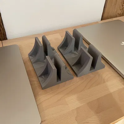 Giá đỡ laptop đứng cho Macbook và các loại laptop khác