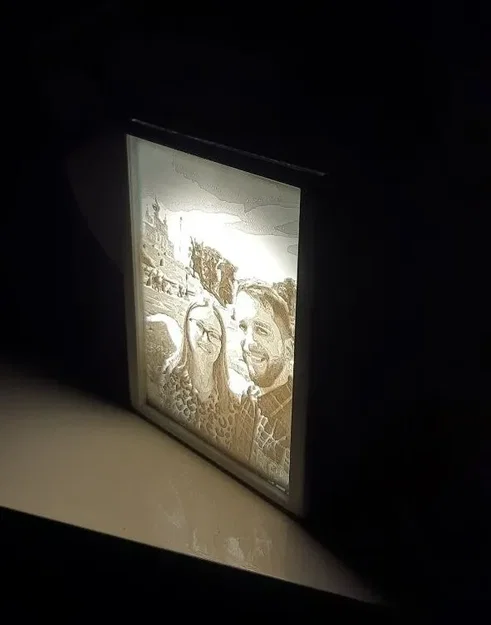 Khung đèn ngủ lithophane với đèn LED thay đổi được - Image 1
