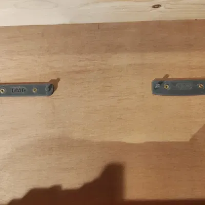 Giá đỡ treo tường Gameboy cho GBC hoặc DMG