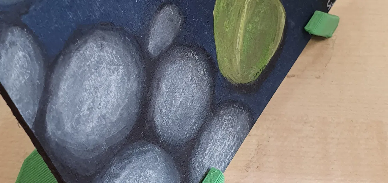 Giá đỡ hình ảnh để bàn bằng gỗ cho văn phòng - Image 1