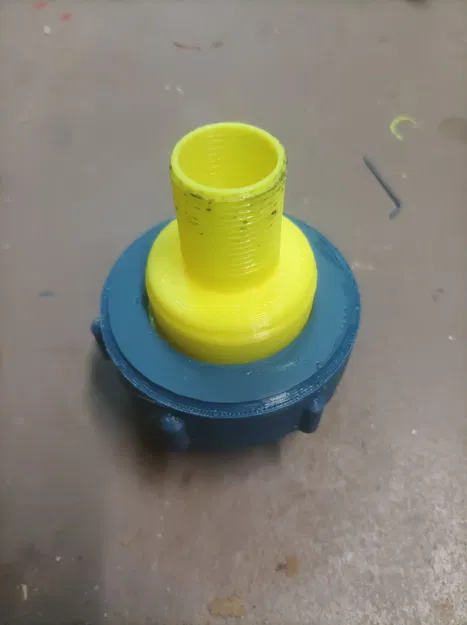 Nắp đậy 60 X6 với lỗ 50 mm cho thùng IBC - Image 1