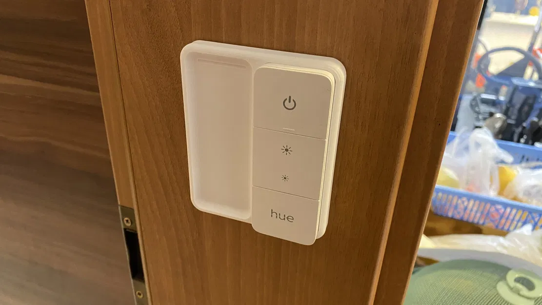 Giá đỡ cho công tắc dimmer Philips Hue V2 - Image 5