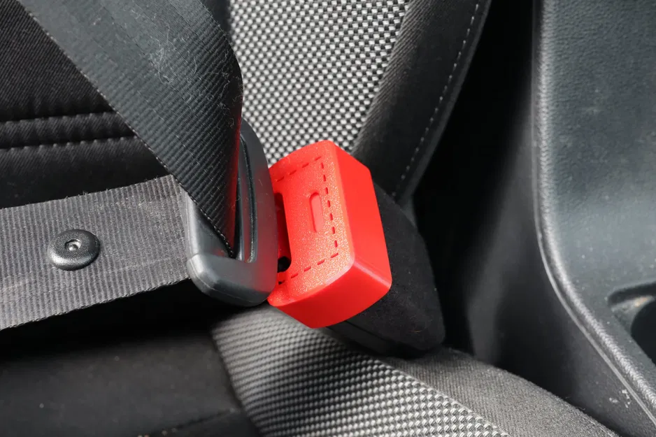 Bộ bảo vệ khóa an toàn cho trẻ em trên xe hơi - Image 2