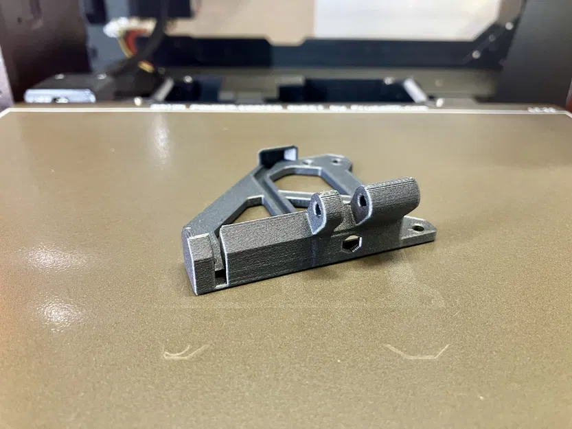 Cửa quạt Prusa MK4 đã chỉnh sửa - vuông góc với trục X - Image 1