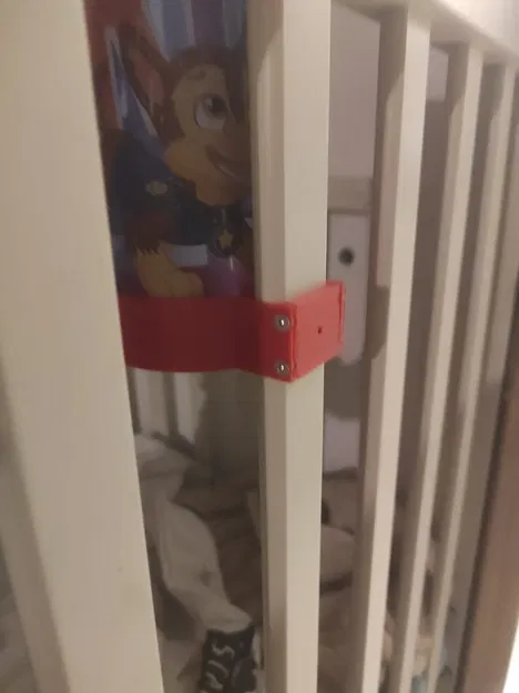Giá đỡ bình sữa cho cũi trẻ em - Image 4