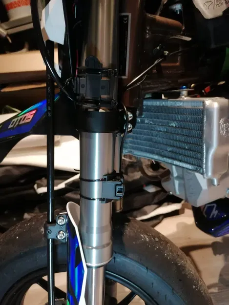 Giá đỡ cho đồng hồ bấm giờ YCF Trung Quốc - Image 1